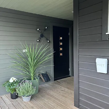 Moderne Enebolig Med Gratis Parkering Villa
