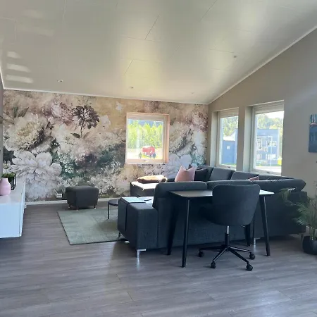 Moderne Enebolig Med Gratis Parkering Willa Alta